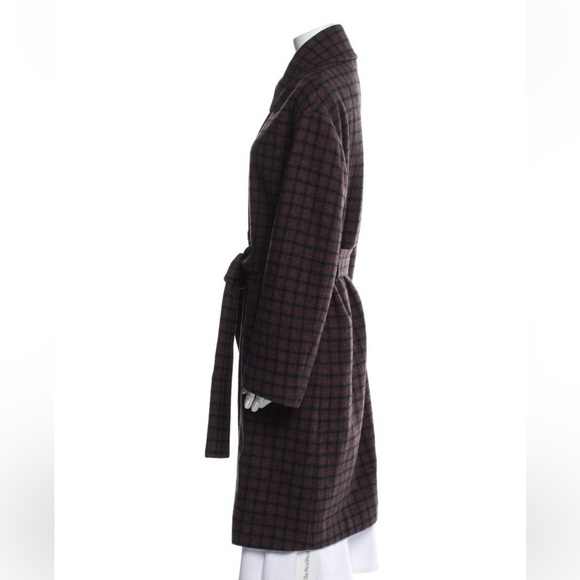 VINCE PLAID PRINT COAT Vince Coat
Black
Long
Slit Pockets & Button Closure - Picture 4 of 7